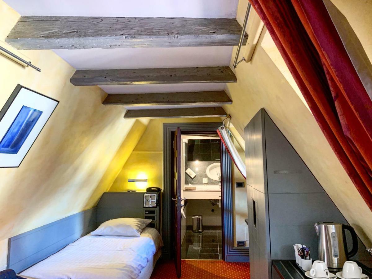 Maison Kammerzell - Hotel & Restaurant ストラスブール エクステリア 写真